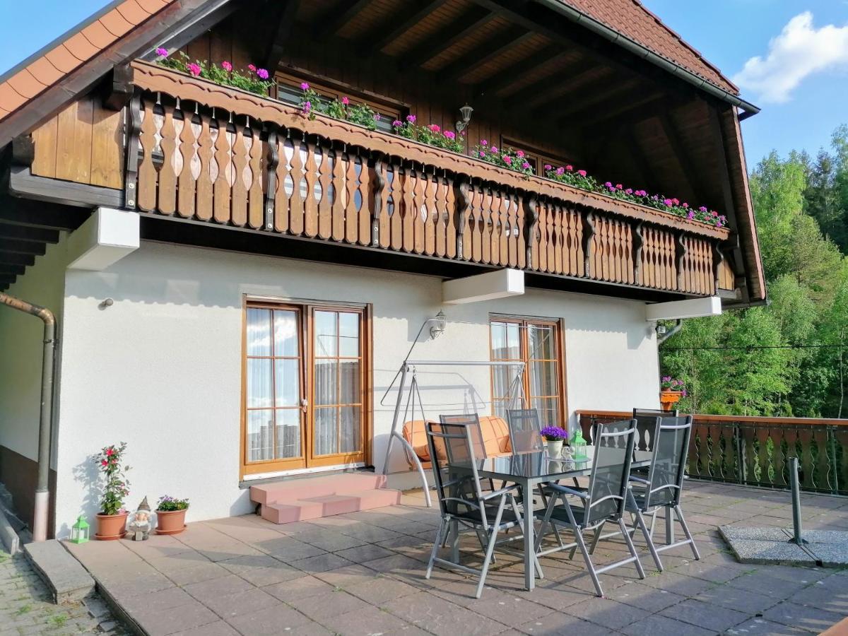 Ferienwohungen Im Kuchersbach Hornberg Exteriör bild